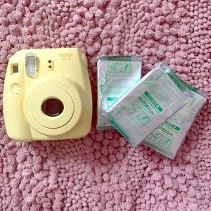 Instax mini 8 + 3 packs of Fuji film